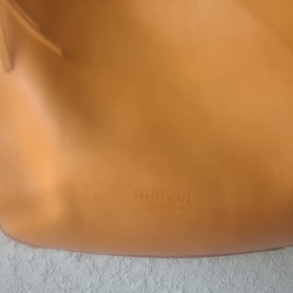 Margot New York Genuine Leather Tote Limited Edition - Picture 2 of 11